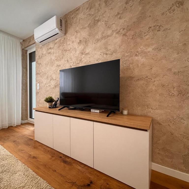 Quattro Apartman Free Private Parking - Apartman sa 1 Spavaćom Sobom - 5