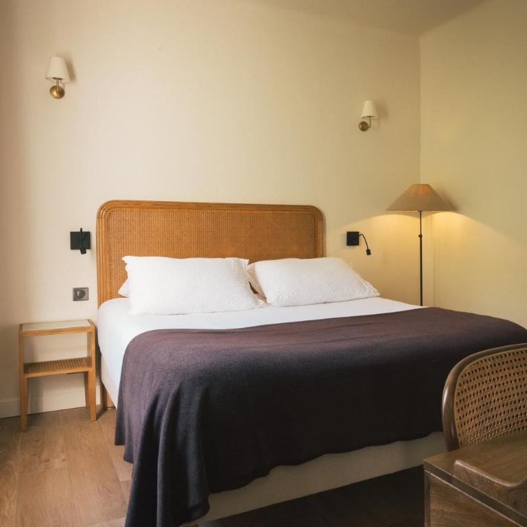 Auberge du Rédier - Logis Hôtels - Chambre Double - Vue sur Jardin - 3