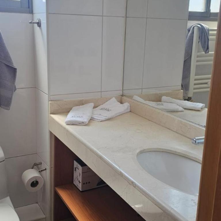 Departamento Las Condes - Two-Bedroom Apartment - 9