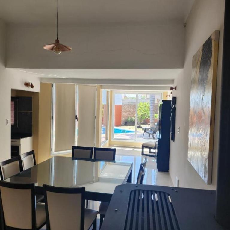 Casa de temporada en necochea disponible febrero y marzo - Three-Bedroom House - 8