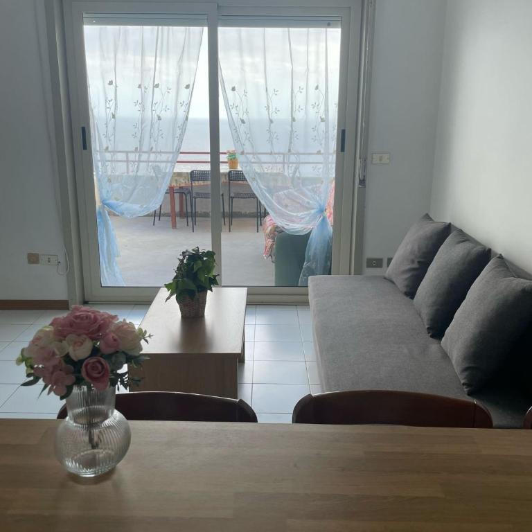 Casa Vista Mare - Appartamento con 1 Camera da Letto, Balcone e Vista Mare - 12