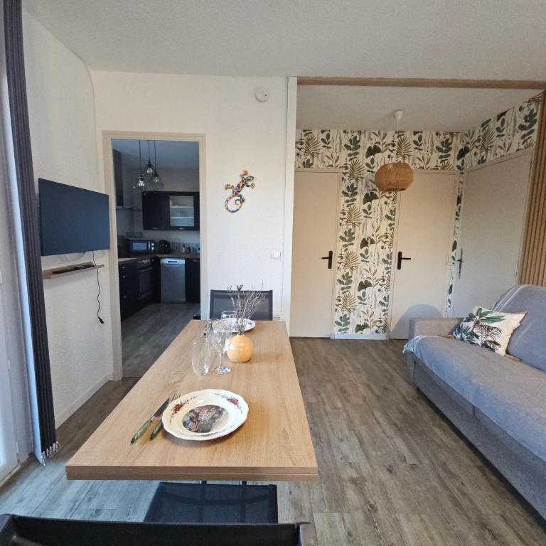 Nouveau-Charmant T1 rénové, Balcon vue sur la garrigue - Apartment mit 1 Schlafzimmer - 4
