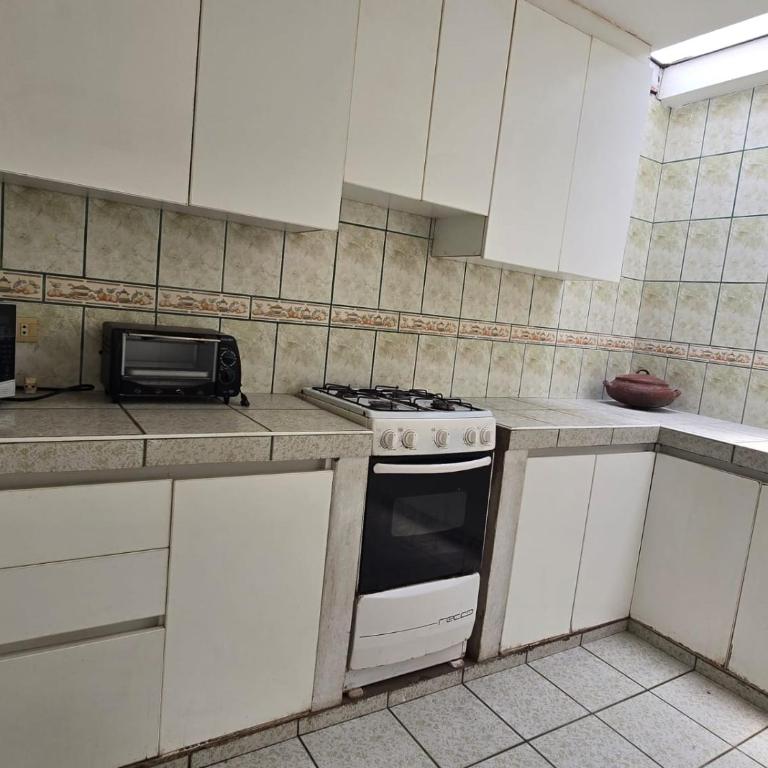 Casa san Bartolo - Three-Bedroom House - 9