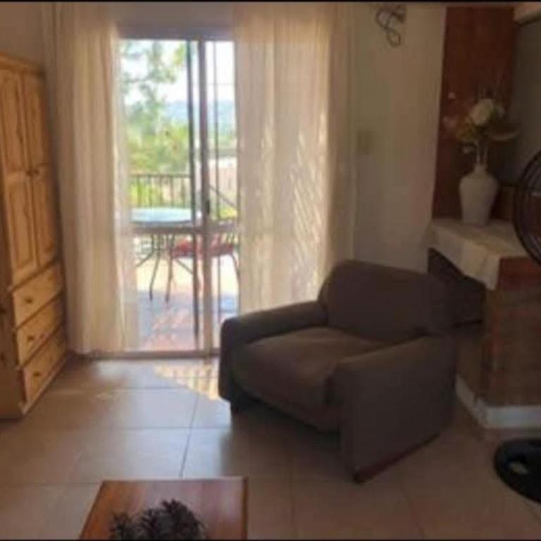 Vito - One-Bedroom House - 2