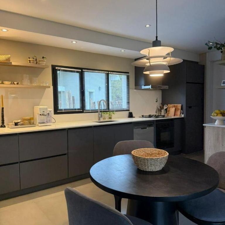 Alquiler por quincena en barrio privado arenas del sur - Three-Bedroom Apartment - 2