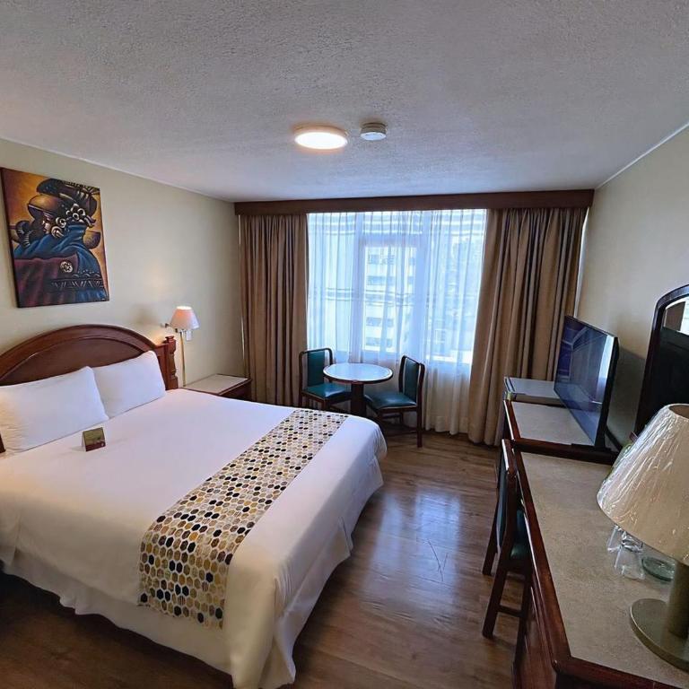 Hotel Republica - Habitación Matrimonial - 3