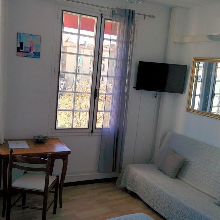 Hotel Araur - Chambre quadruple avec vue sur la rivière - 4