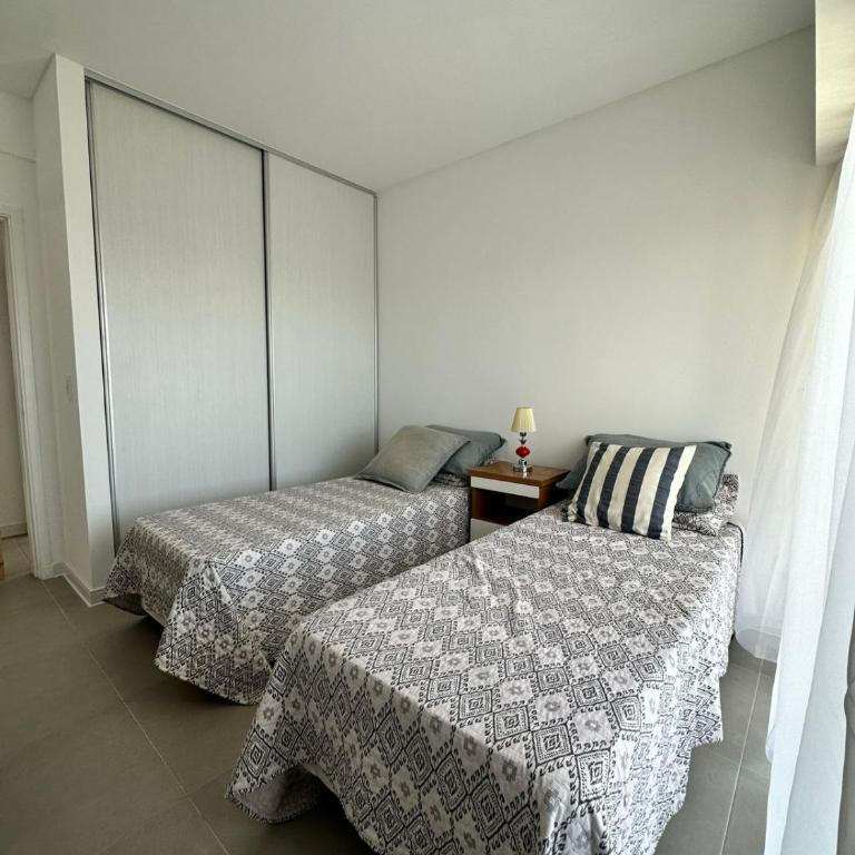 Positive Tower 1 Depto 7B - Apartamento de 2 dormitorios - 2