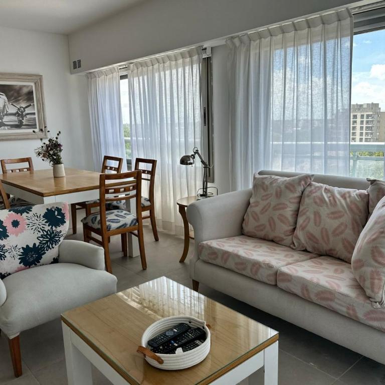 Positive Tower 1 Depto 7B - Apartamento de 2 dormitorios - 17