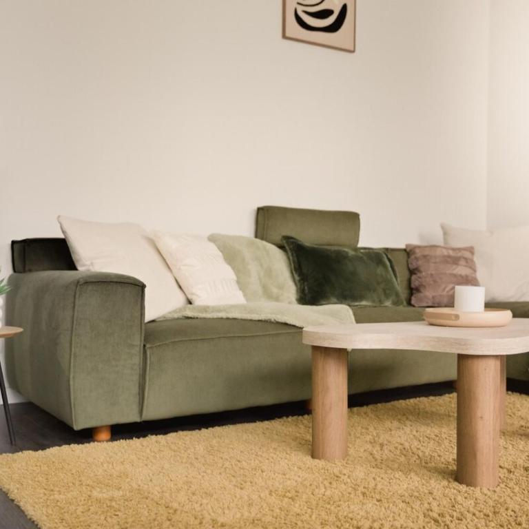 Ecrin Parisien Cosy & Chic Au pied des Champs Élysées 1 min - Two-Bedroom Apartment - 2