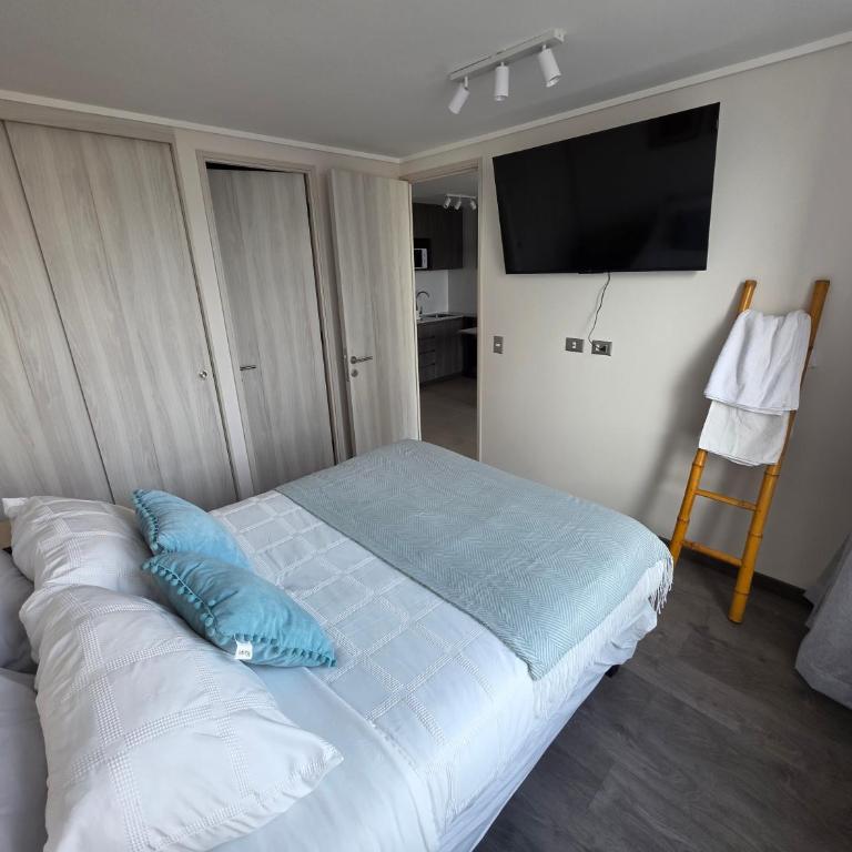 Departamento amoblado frente a la playa - One-Bedroom Apartment - 9