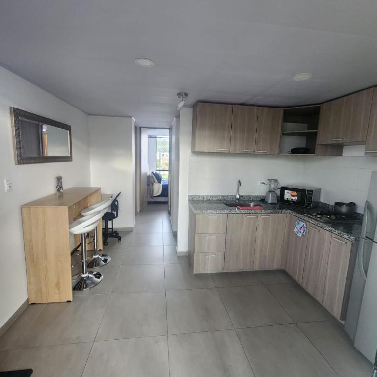 Apartamento Cerca al Cancerológico y CC - Apartamento de 2 dormitorios - 4