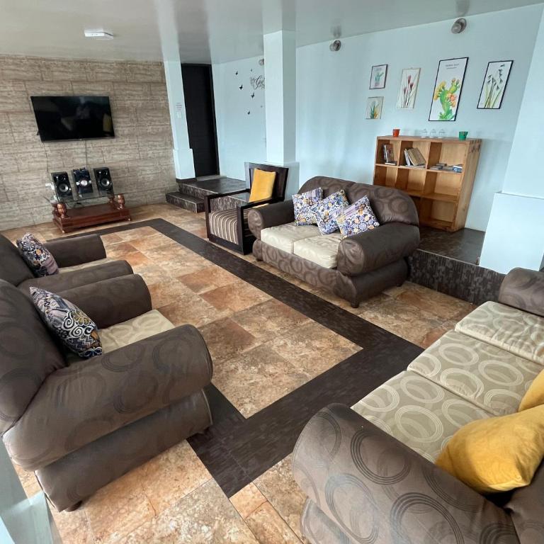 Espectacular Hermosa Casa Vacacional !Sorprendente vista del paisaje de toda la ciudad y sus alrededores! - Casa de 3 dormitorios - 3