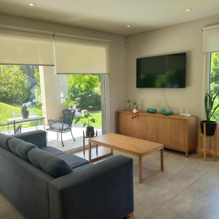 Casa Sierra de los Padres Gran parque y pileta - Casa de 2 dormitorios - 11