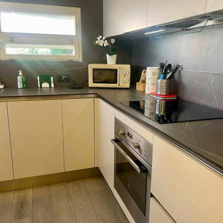 -CAMPOMARTE- Two Bedroom Apartment AC & WiFi - Appartamento con 2 Camere da Letto - 18