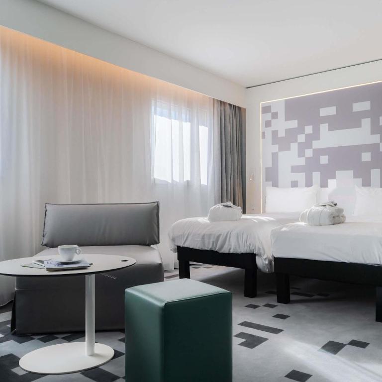 ibis Styles Béziers Centre - Chambre Lits Jumeaux Standard avec Canapé - 2