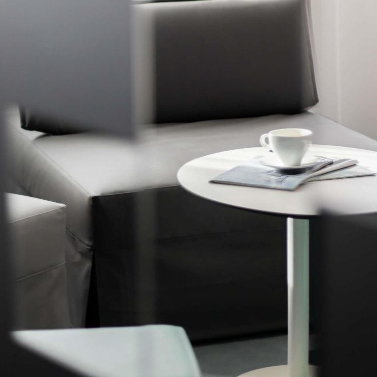 ibis Styles Béziers Centre - Chambre Classique avec Canapé-Lit - 9