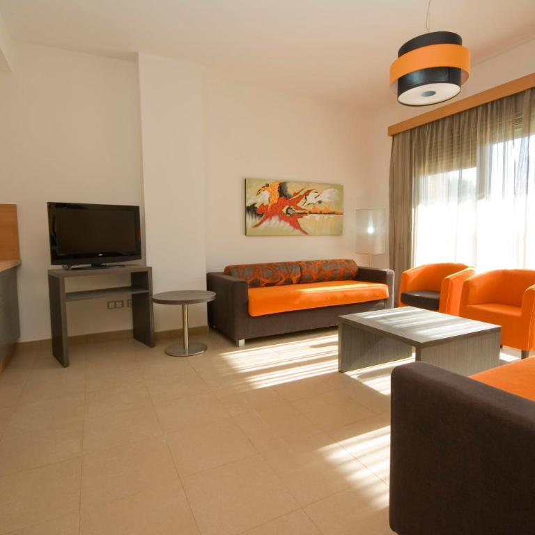 Alcocebre Suites Hotel - Habitación Familiar (2 adultos y 2 niños) - 3
