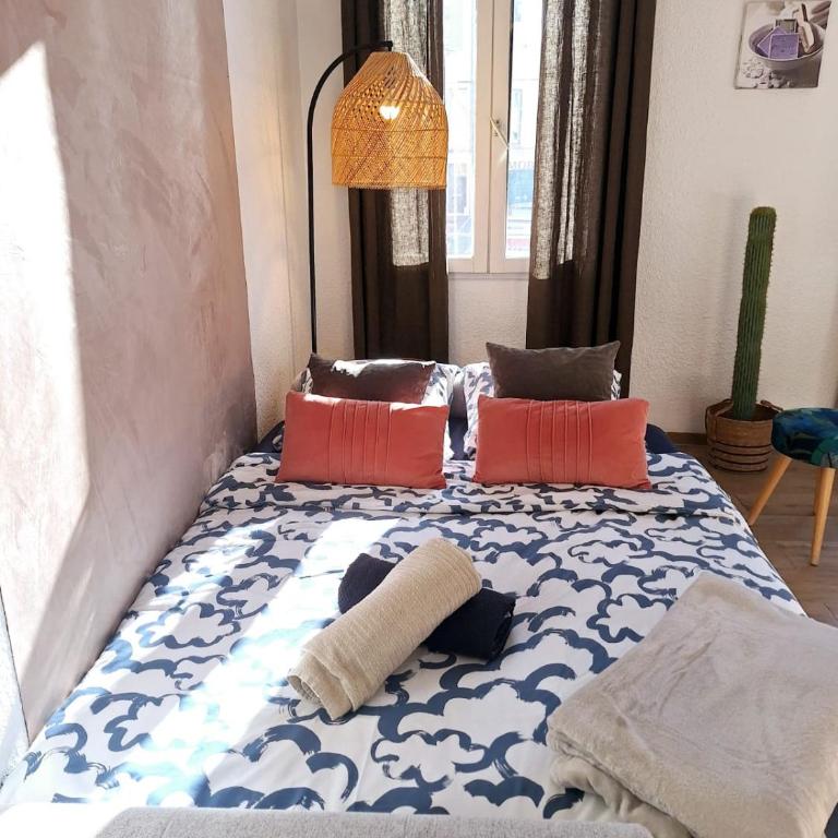 Grand studio dans le centre historique - Apartamento de 1 dormitorio - 6