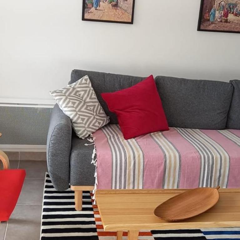 Spacieux appartement dans résidence avec piscine - Two-Bedroom Apartment - 7
