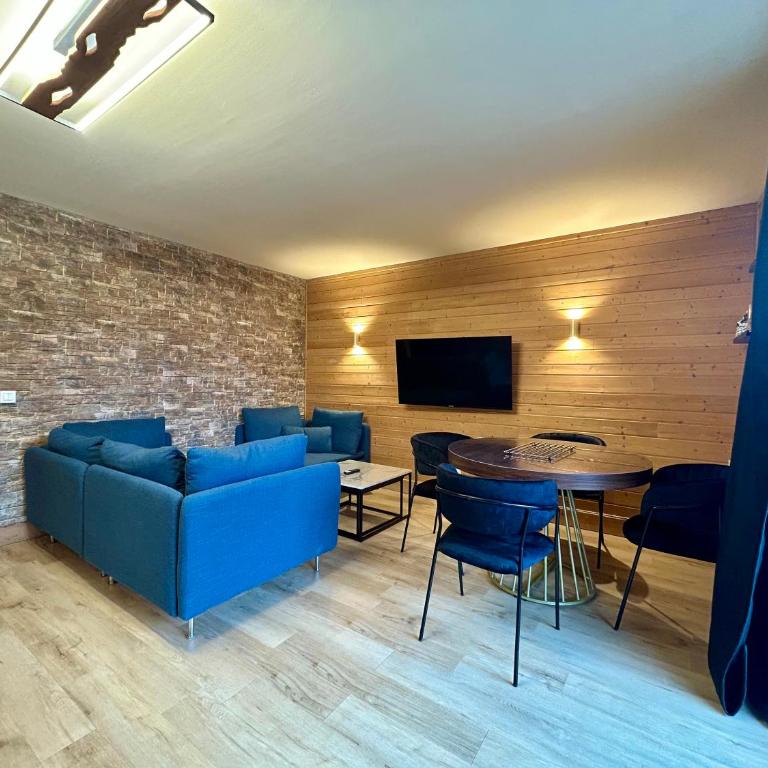 Alpine Mood - Vue - Balcon - Parking - Appartement 2 Chambres avec Vue sur la Montagne - 5