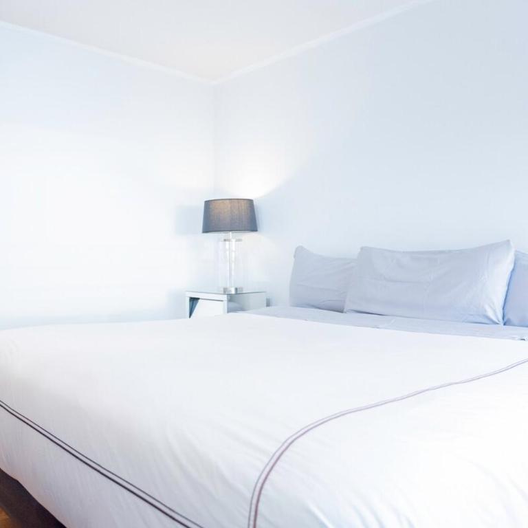 Apartamento lujoso en Iquique - Three-Bedroom Apartment - 2