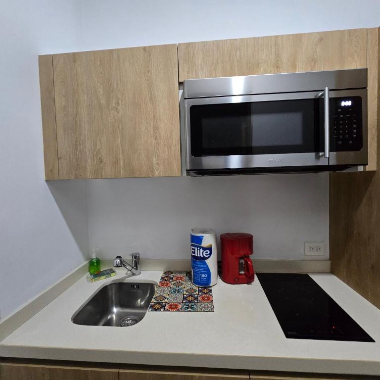 A Perfect Place - Rooftop views of the Caribbean - Jacuzzi - Studio Apartment with Balcony - 12