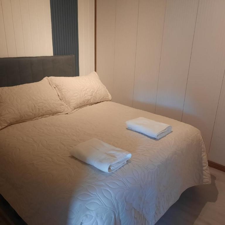 Cabañas Entre Cerros y Ríos - Two-Bedroom Apartment - 2