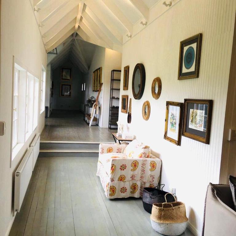 Large Lake House - Six-Bedroom House - 18