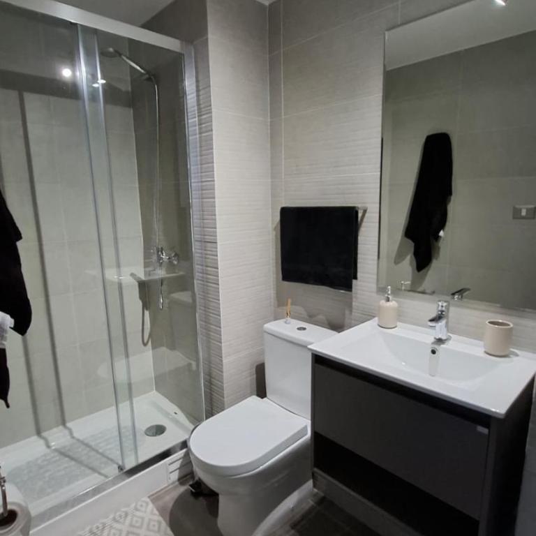 Hermoso departamento en primer piso - Two-Bedroom Apartment - 3