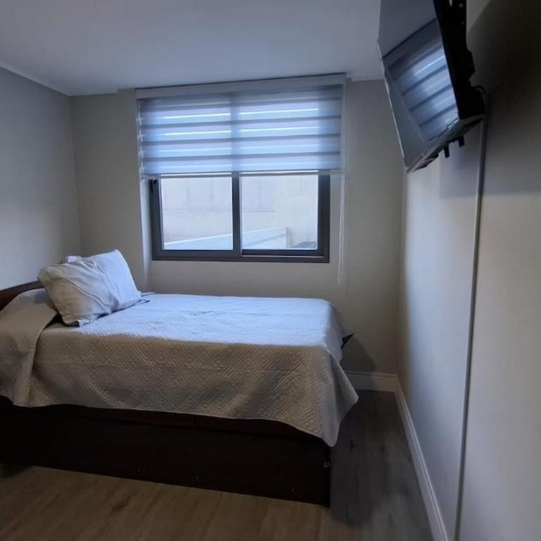 Hermoso departamento en primer piso - Two-Bedroom Apartment - 8