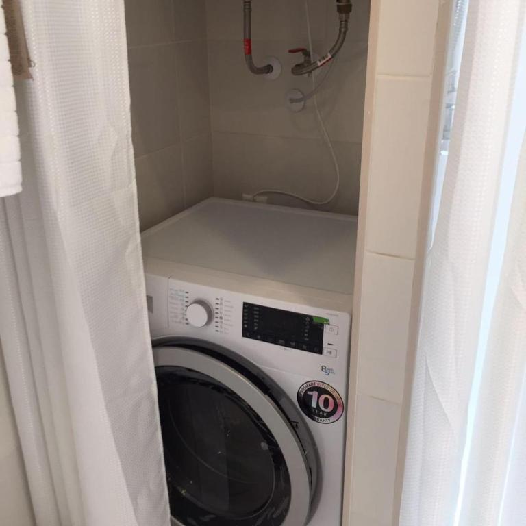 Seaside 2 bedroom Condo Fuengirola Spain - Apartamento - 6