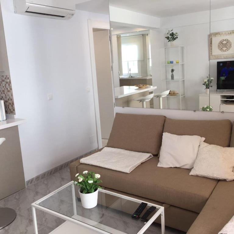 Seaside 2 bedroom Condo Fuengirola Spain - Apartamento - 7