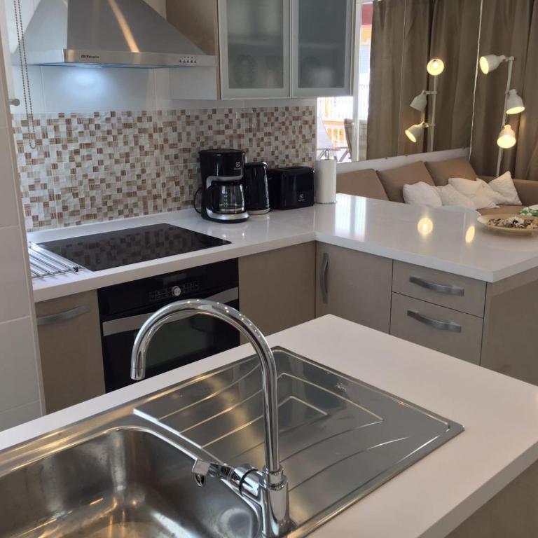 Seaside 2 bedroom Condo Fuengirola Spain - Apartamento - 9