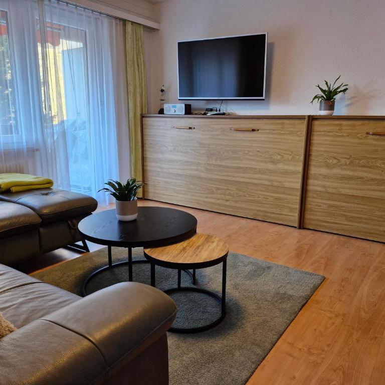 Valère Mountain Resort Leukerbad - Apartamento de 1 dormitorio con balcón y vistas a la montaña - 11