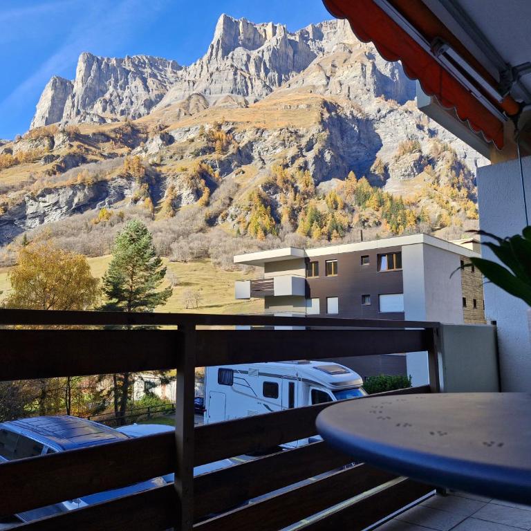 Valère Mountain Resort Leukerbad - Apartamento de 1 dormitorio con balcón y vistas a la montaña - 17