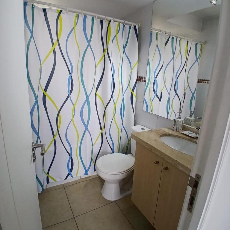 Arriendo habitación con baño privado en Departamento Compartido - Double Room with Private Bathroom - 3