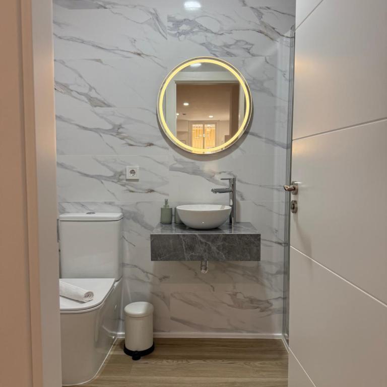 Apartamento a 5 min caminando de la estación de Bus y Tren María Zambrano - Apartamento de 1 dormitorio - 13
