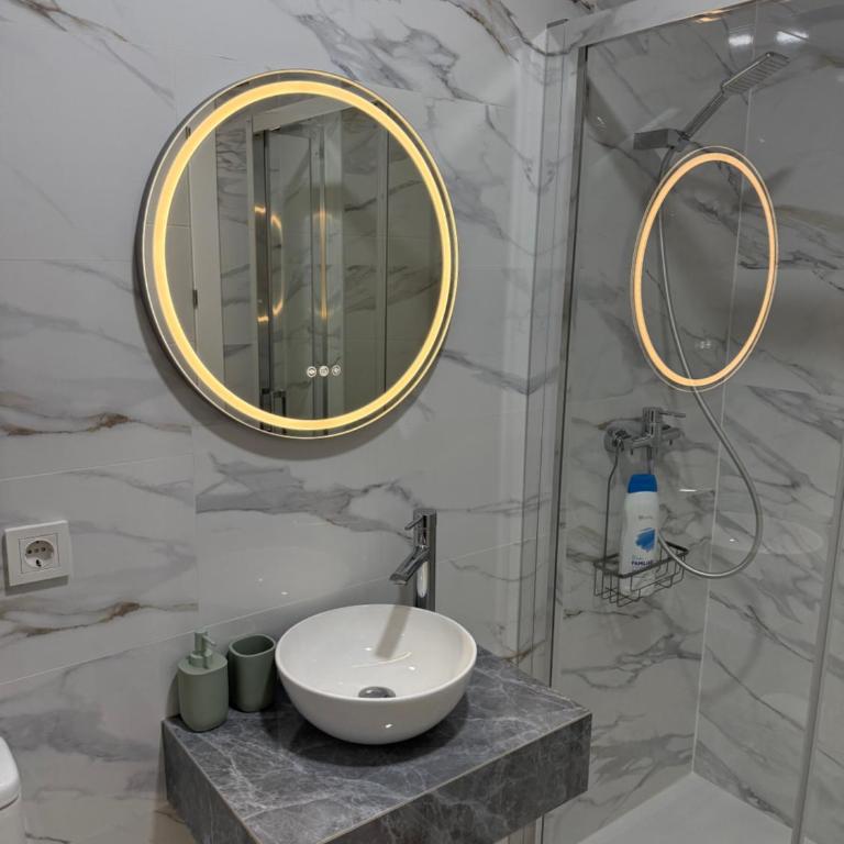 Apartamento a 5 min caminando de la estación de Bus y Tren María Zambrano - Apartamento de 1 dormitorio - 11