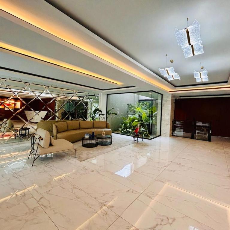 Smart apartment with pool and views of SCZ Equipetrol - One-Bedroom Apartment - 15