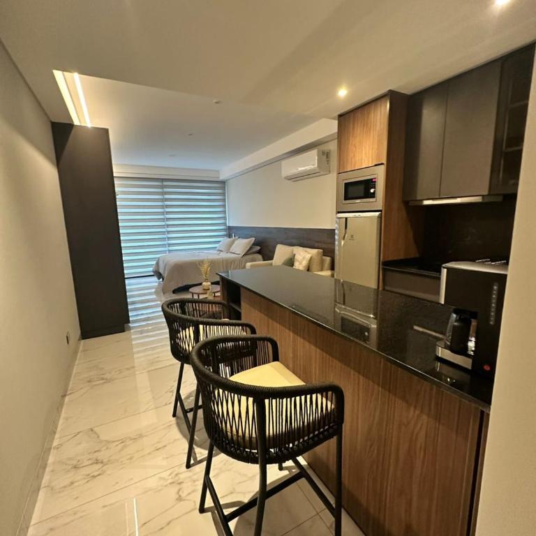 Smart apartment with pool and views of SCZ Equipetrol - One-Bedroom Apartment - 42
