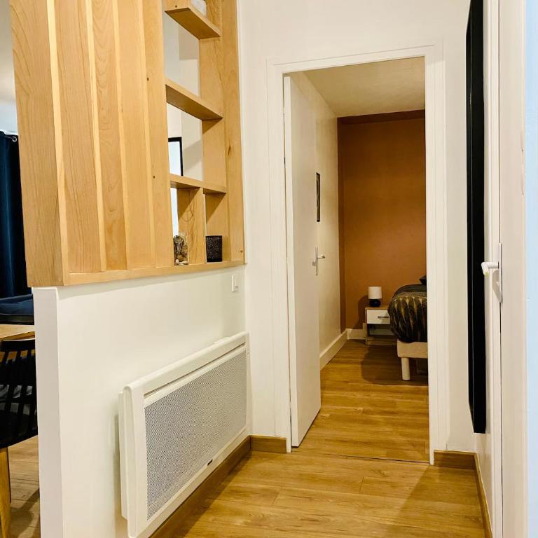 L'Écrin - 2 Bedrooms - Large free parking & Close to Tram - Appartement 2 Chambres - 12
