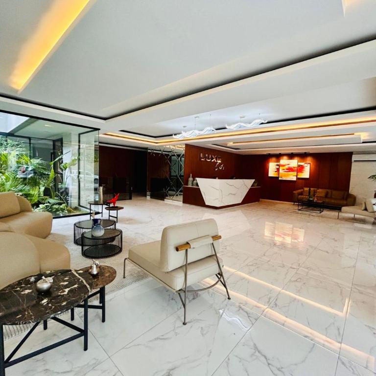 Smart apartment with pool and views of SCZ Equipetrol - One-Bedroom Apartment - 8