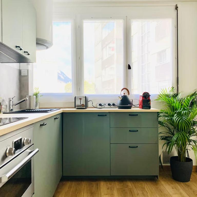L'Écrin - 2 Bedrooms - Large free parking & Close to Tram - Appartement 2 Chambres - 18