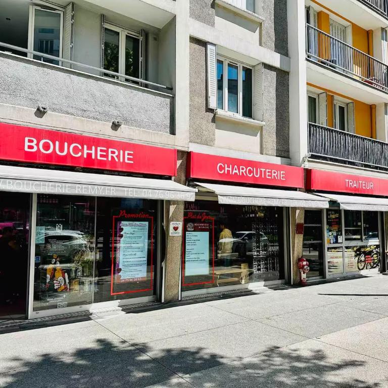 L'Écrin - 2 Bedrooms - Large free parking & Close to Tram - Appartement 2 Chambres - 14