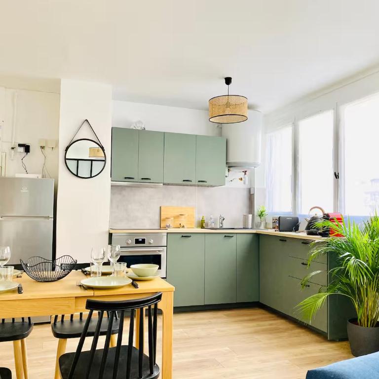 L'Écrin - 2 Bedrooms - Large free parking & Close to Tram - Appartement 2 Chambres - 22