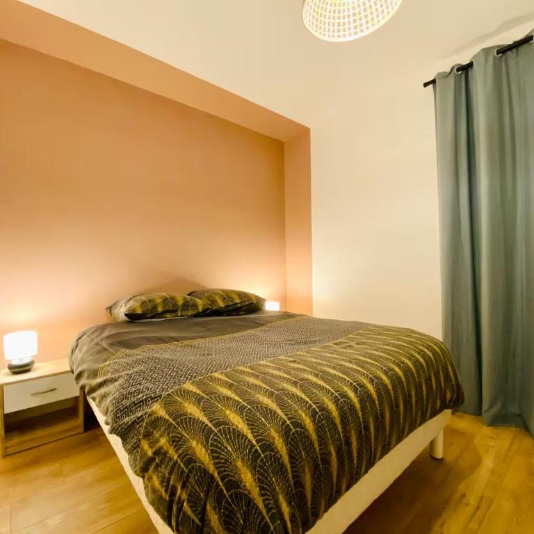 L'Écrin - 2 Bedrooms - Large free parking & Close to Tram - Appartement 2 Chambres - 35