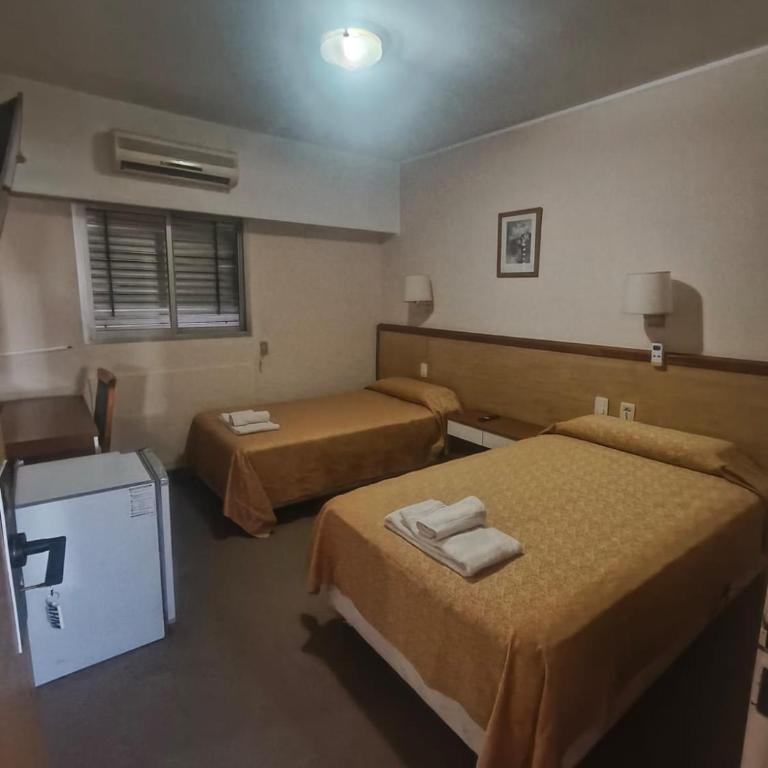 AHM Hotel - Twin Room - 2