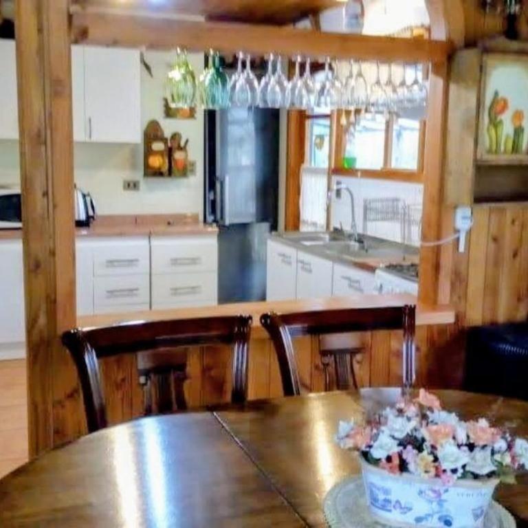Cabaña Familiar con Jacuzzi Pétalos VillarricaTranquilidad a Minutos del Lago - Casa de 3 dormitorios - 14