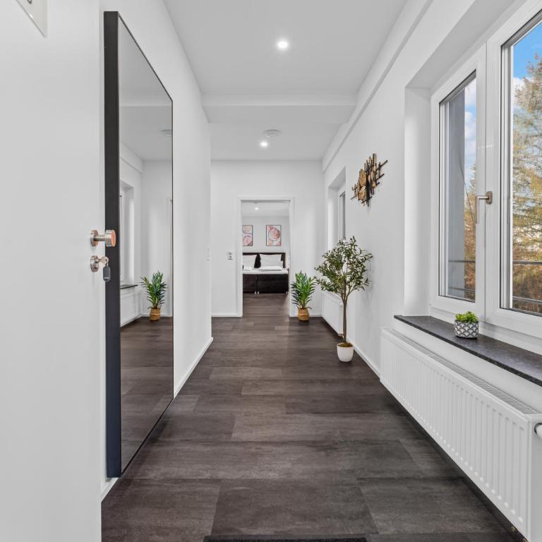 Illler Homes Memmingen Moderne Fewos für bis zu 7 Pers mit Küche & Parkplätzen, teilweise mit Terrasse - Apartment mit 2 Schlafzimmern - 11